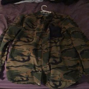 Cammo long sleeve urban button up